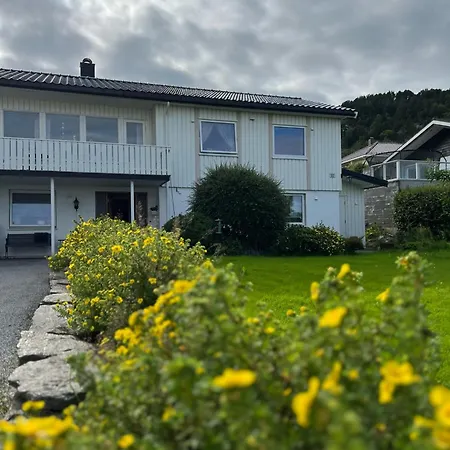 Cozy In Apartmán Ålesund